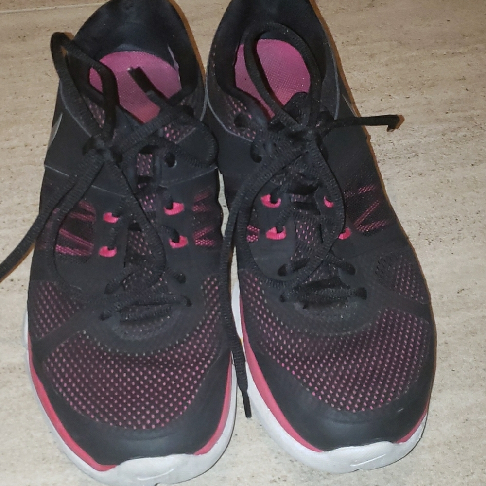 NIKE woman sneakers